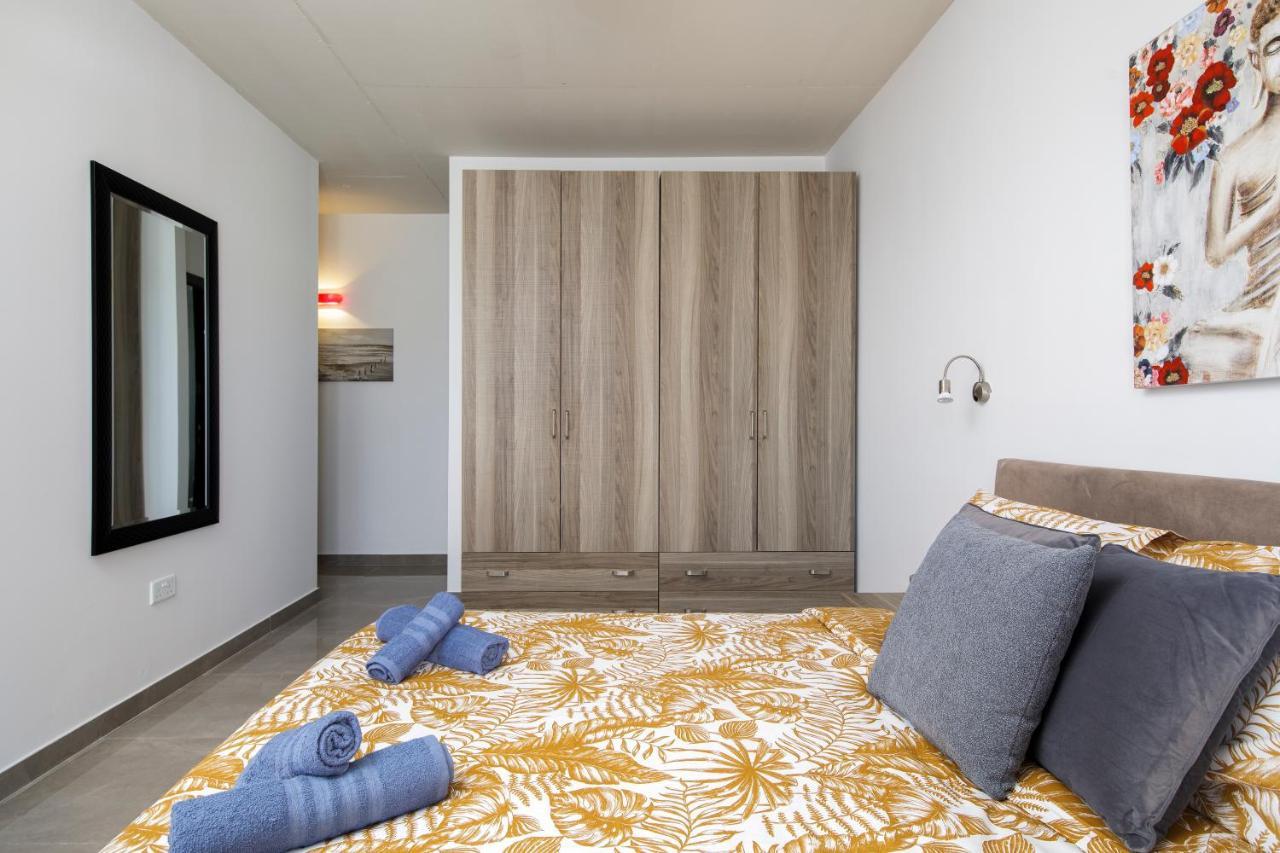 Hilltop Apartments - Stylish Comfort Living Close To The Sea, Bugibba 圣保罗湾城 外观 照片