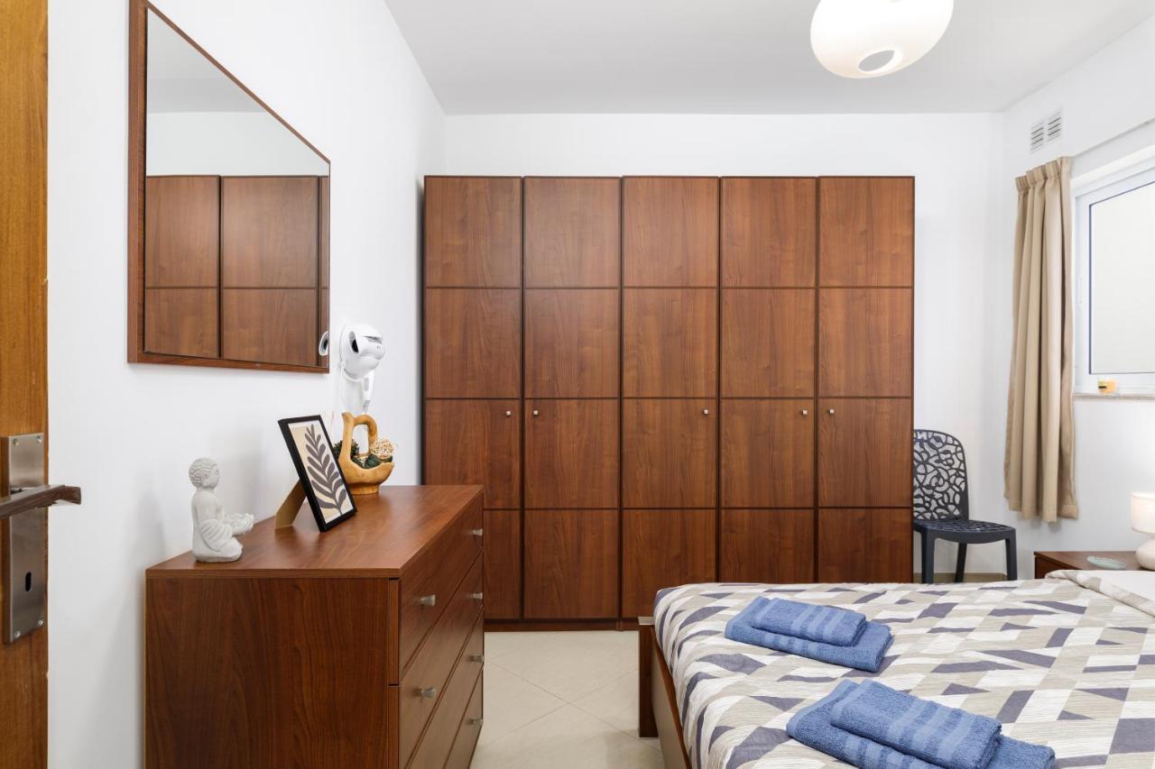 Hilltop Apartments - Stylish Comfort Living Close To The Sea, Bugibba 圣保罗湾城 外观 照片