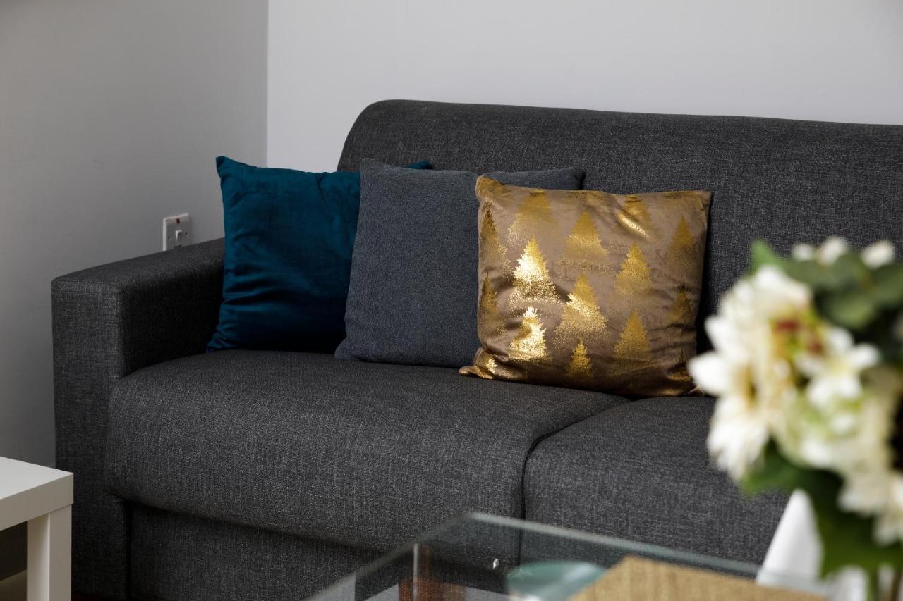 Hilltop Apartments - Stylish Comfort Living Close To The Sea, Bugibba 圣保罗湾城 外观 照片